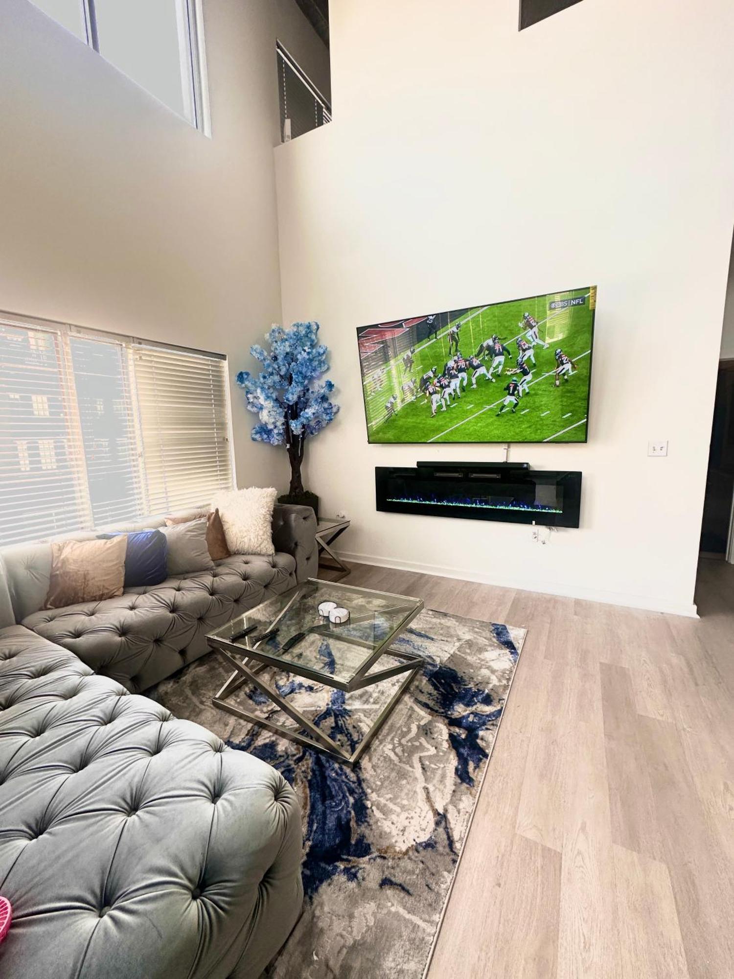 Grand 3Br Loft In Atlantic Station Apartment Atlanta Luaran gambar